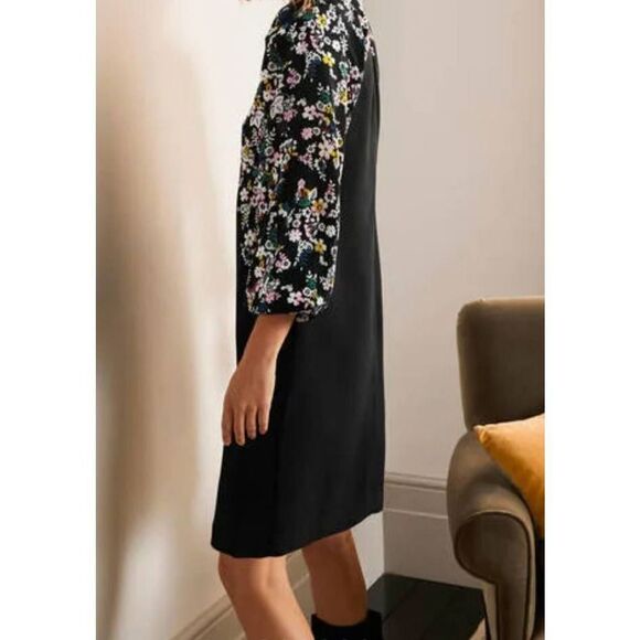 Boden Keira Shift Dress
Black, Posy Placement Front sz 8 - Picture 2 of 5